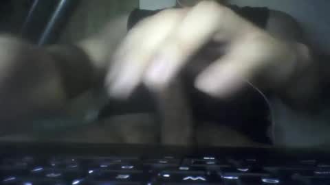 leoonel_95 online show from 09-12-25, 05:40