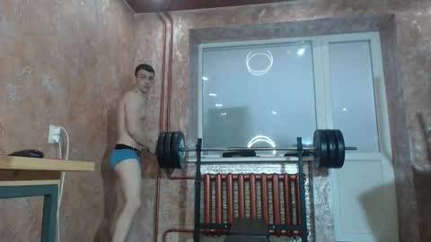 leoroman online show from 11-22-25, 09:08