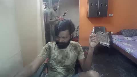 Leo online show from 01-12-25, 07:11