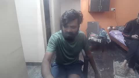 Leo online show from 01-17-25, 01:35