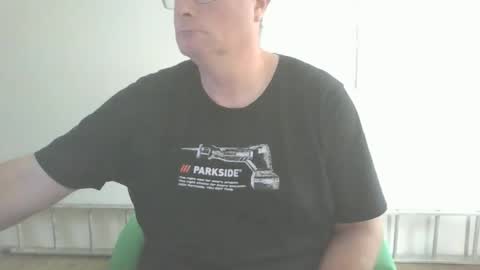 homquisgode online show from 11-18-25, 09:36