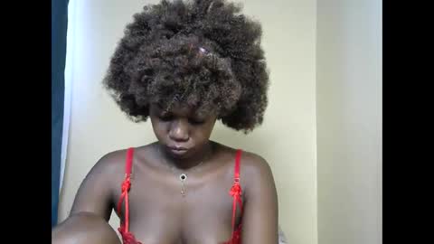 leslie online show from 03-09-25, 01:04