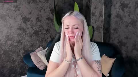 Joyce online show from 10-17-25, 02:37