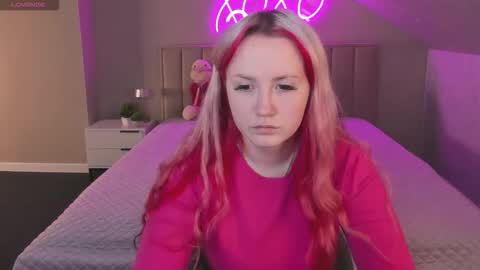 Joyce online show from 11-18-25, 01:22