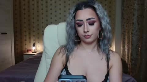 leslie_secret online show from 01-20-25, 08:40