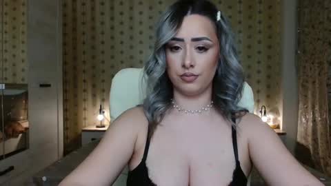 leslie_secret online show from 02-25-25, 01:41