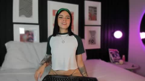 leslie_thompson online show from 01-06-26, 08:12