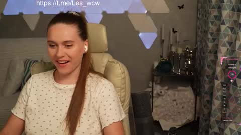 LeslieKorfs online show from 11-03-25, 10:42