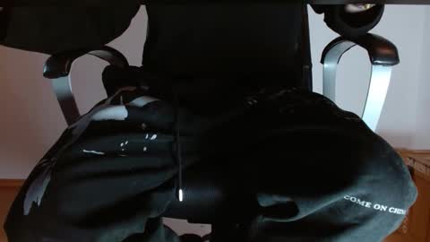 Lesorio online show from 02-21-26, 03:46