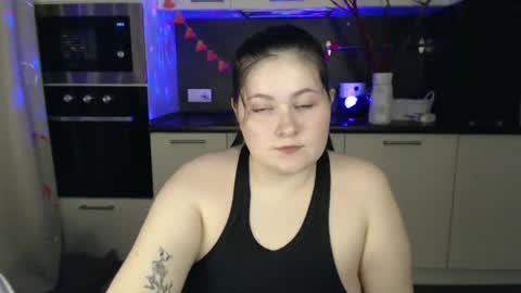 Alison online show from 02-23-25, 01:57