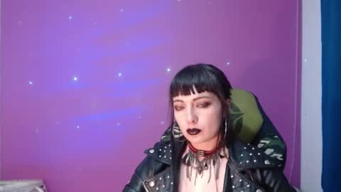 lestatdlion online show from 12-20-24, 10:54