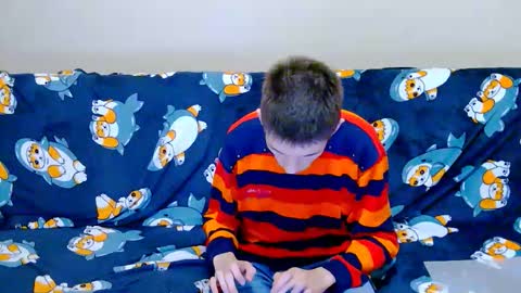 lester_broo online show from 12-19-25, 07:32