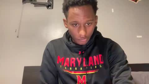 Snapshot of letmeeatup chatting on 12-02-24, 10:01 letmeeatup online show from 12-02-24, 10:01