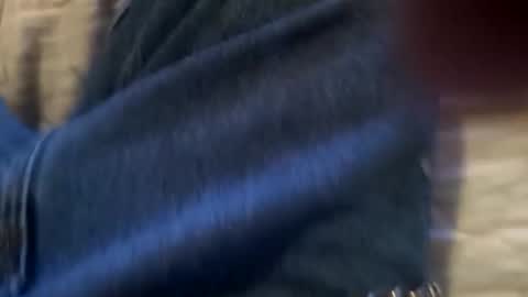 letslookateach online show from 12-22-25, 05:15