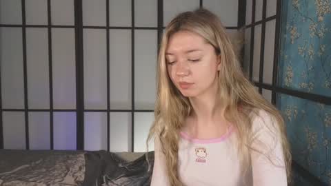 Snapshot of lettablush chatting on 01-16-25, 05:44 letta online show from 01-16-25, 05:44