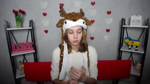 Snapshot of letty_curly chatting on 12-06-24, 03:33 letty_curly online show from 12-06-24, 03:33