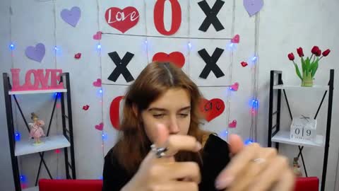 Snapshot of letty_curly chatting on 02-09-25, 01:03 letty_curly online show from 02-09-25, 01:03