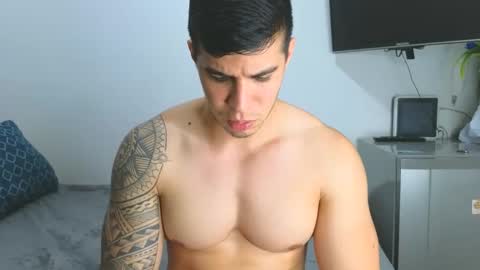 Snapshot of levelingg chatting on 09-11-25, 02:44 levelingg online show from 09-11-25, 02:44