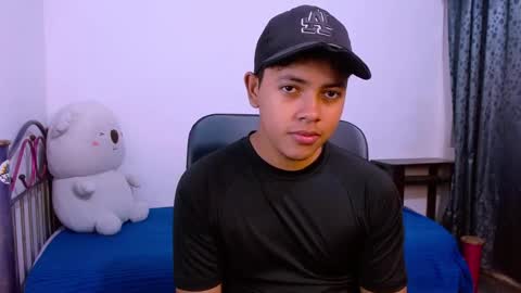      0600AM-1200PM - online show from 12-05-25, 05:05