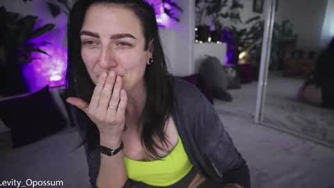 Levity online show from 11-09-25, 09:57