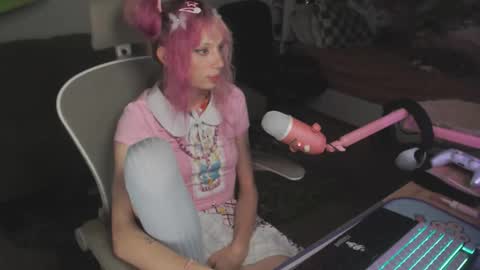 lewdy booty online show from 10-18-25, 05:32