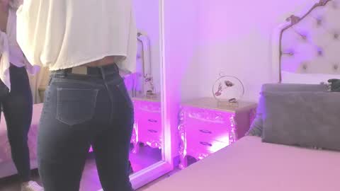    online show from 11-26-25, 11:44