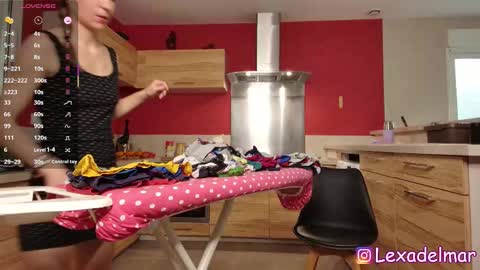 Snapshot of lexa_del_mar chatting on 10-08-25, 08:12 Lexa del mar online show from 10-08-25, 08:12