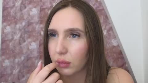 Snapshot of lexi_u_ chatting on 01-28-25, 08:36 LEXXY online show from 01-28-25, 08:36