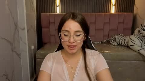 Snapshot of lexia_b chatting on 04-07-26, 08:31 Lexi online show from 04-07-26, 08:31