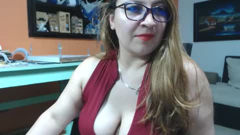 Snapshot of lexiesexnatty chatting on 10-20-25, 04:29 Lexie Sex Natty online show from 10-20-25, 04:29