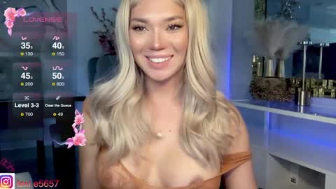 lexiesmith_ online show from 01-06-25, 04:04