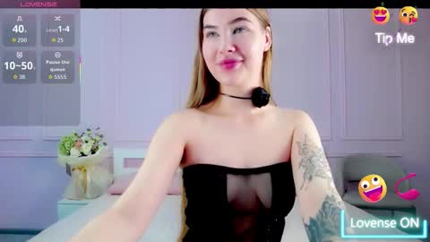 LexieSugar online show from 10-16-25, 02:18