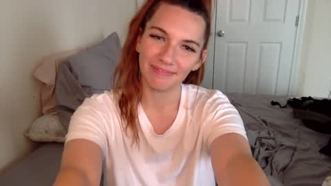 Snapshot of lexiial0 chatting on 12-16-24, 05:43 Alexia L. online show from 12-16-24, 05:43