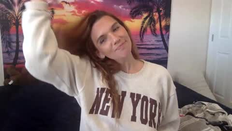 Snapshot of lexiial0 chatting on 09-10-25, 03:56 Alexia L. online show from 09-10-25, 03:56