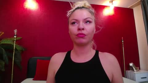 lexiladyx online show from 02-18-25, 06:37