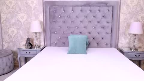 Lexi Riley online show from 10-17-25, 05:32