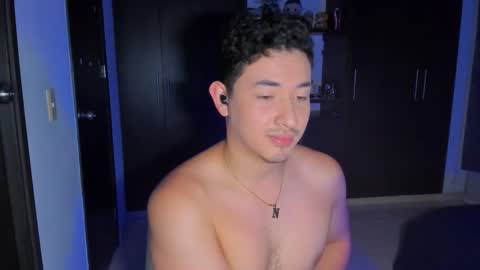 lexmiller18 online show from 10-24-25, 02:19