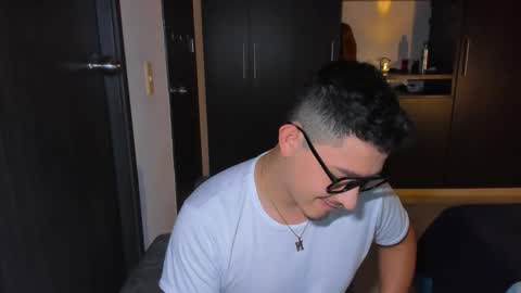 lexmiller18 online show from 11-11-25, 04:56