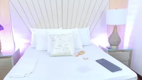 Snapshot of lexxi_gb chatting on 11-06-25, 04:57 lexxi_gb online show from 11-06-25, 04:57