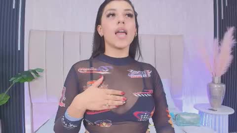 Snapshot of lexxi_gb chatting on 11-12-25, 01:28 lexxi_gb online show from 11-12-25, 01:28