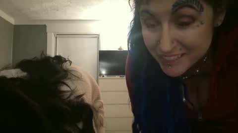 LexxiSavage online show from 01-01-25, 09:17