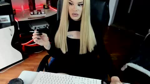 eva lexy you may call me Miss online show from 11-14-25, 11:31