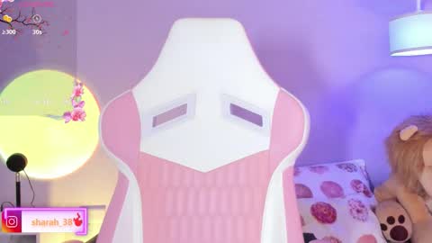 Snapshot of lexy_bran chatting on 01-14-26, 02:01 lexy_bran online show from 01-14-26, 02:01