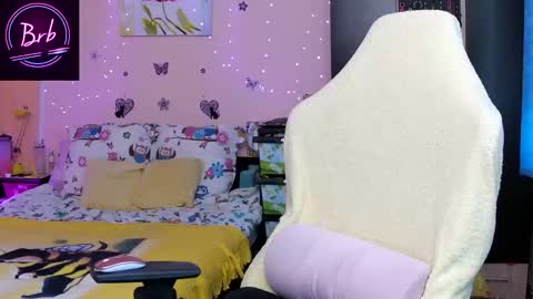 Lexy online show from 10-22-25, 02:06