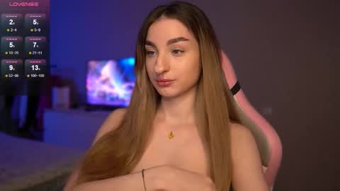 Lexy online show from 10-22-25, 06:40