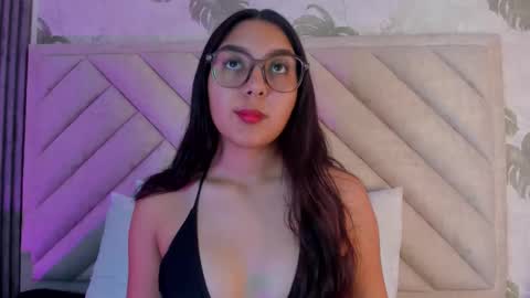 lexy online show from 11-04-25, 03:16