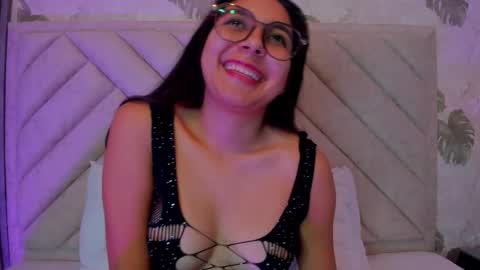 lexy online show from 11-06-25, 04:13