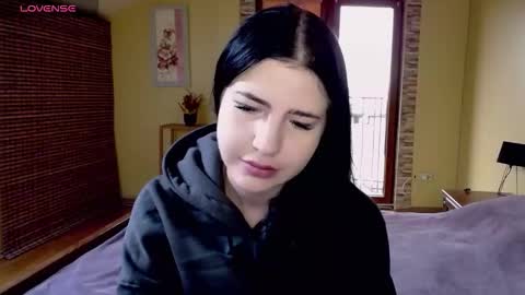 lexyswett online show from 10-10-25, 11:53