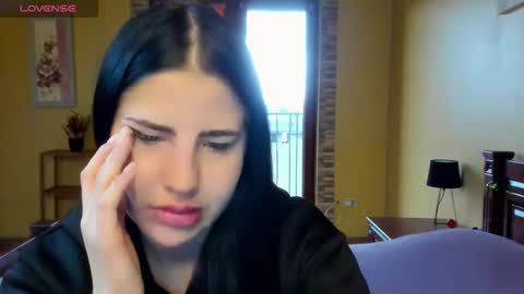 lexyswett online show from 10-28-25, 07:45