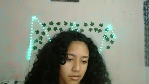 lolita online show from 01-05-25, 03:43